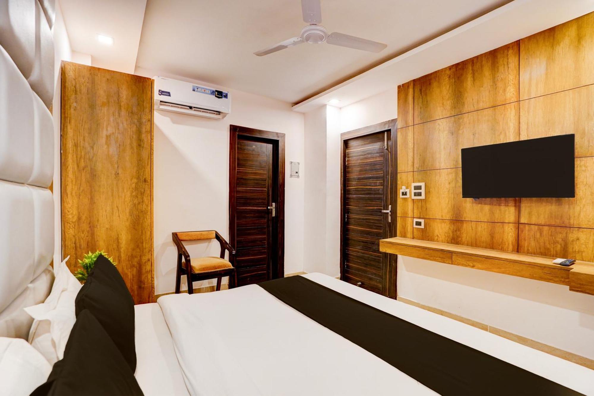 Super Hotel O Haridwar Near Shanti Kunj Raiwala Kültér fotó